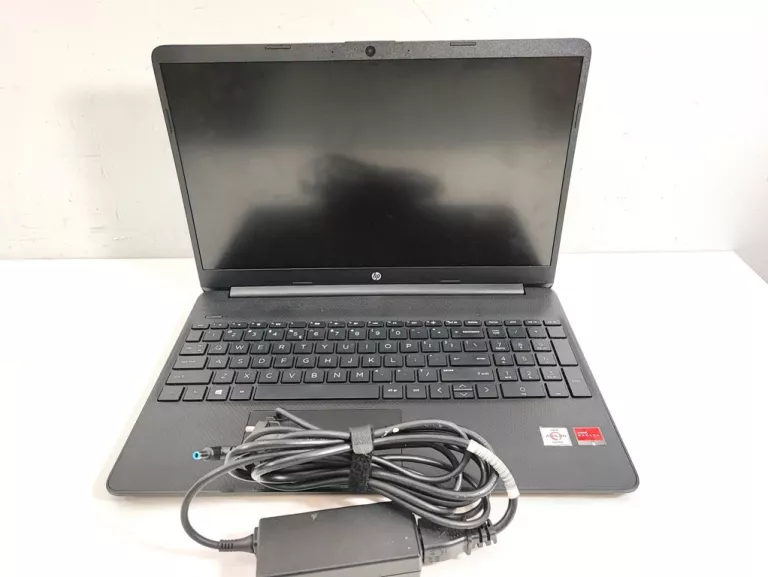 LAPTOP HP 15S-EQ1086NW 15,6 AMD ATH 4/250 GB SSD