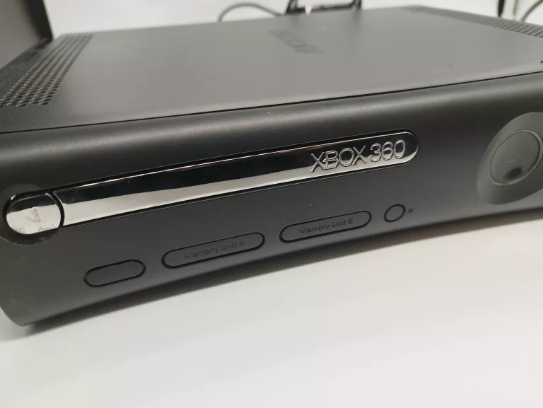 konsola-xbox-360-fat-zasilacz-armii-krajowej-26-walbrzych-sj