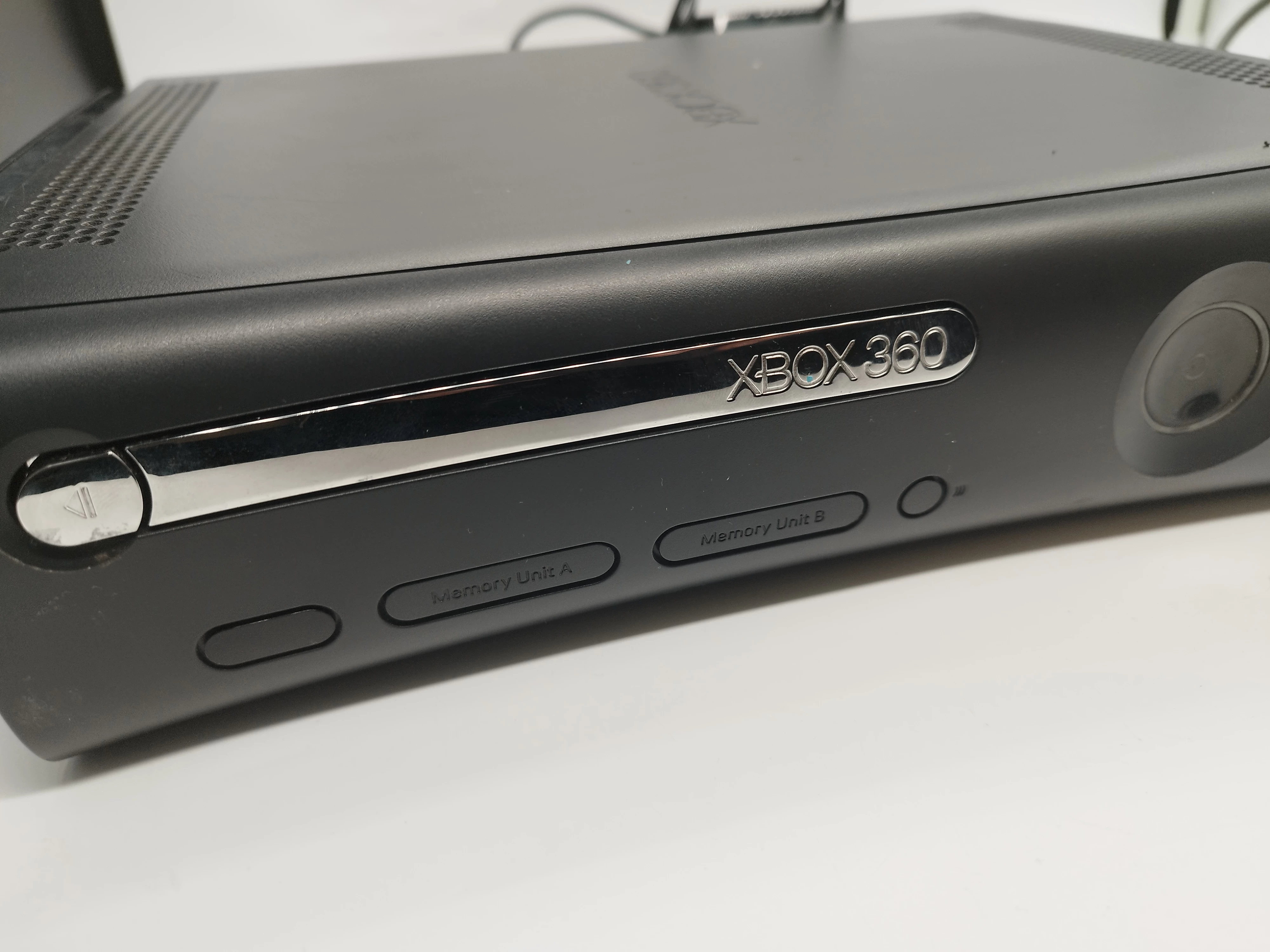 konsola-xbox-360-fat-zasilacz-armii-krajowej-26-walbrzych-sj