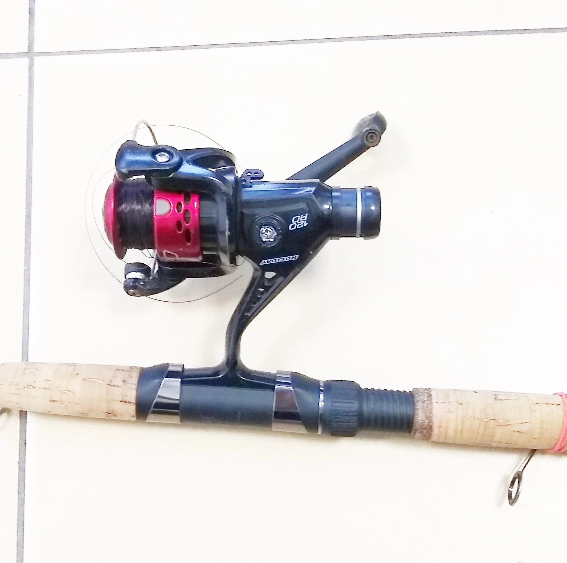 spinning-mistrall-tournament-spin-240m-10-30g-kod-producenta-tournament-spin-240m-10-30g