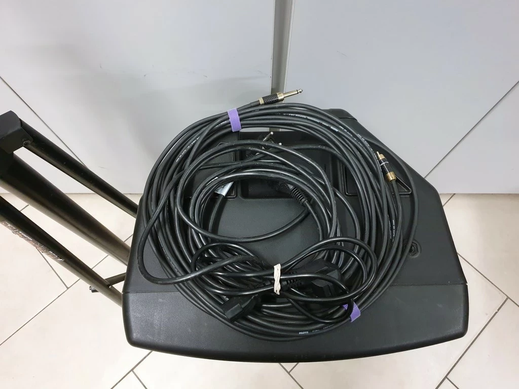 kolumny-estradowe-aktywne-jbl-eon-615-statyw-typ-kolumna