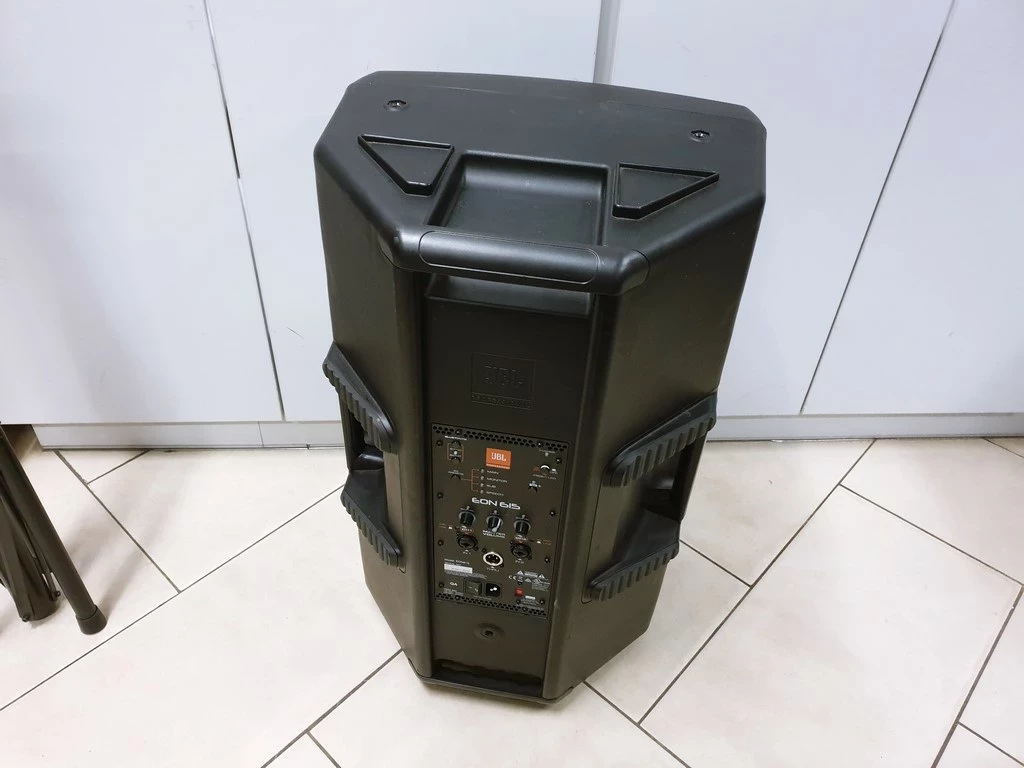 kolumny-estradowe-aktywne-jbl-eon-615-statyw-pasmo-przenoszenia-50