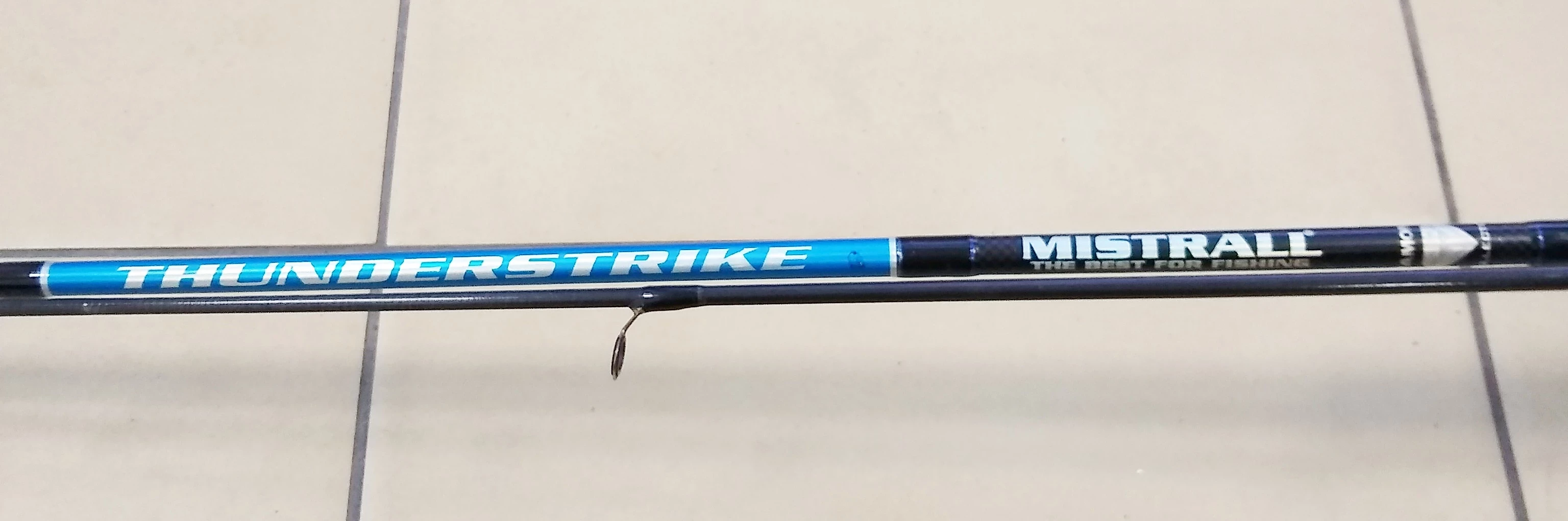 spinning-mistrall-tournament-spin-240m-10-30g-stan-uzywany