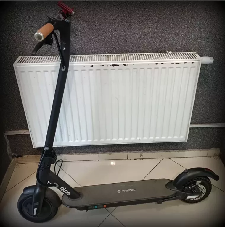 HULAJNOGA ELEKTRYCZNA FRIZZO GLEE OPIS!