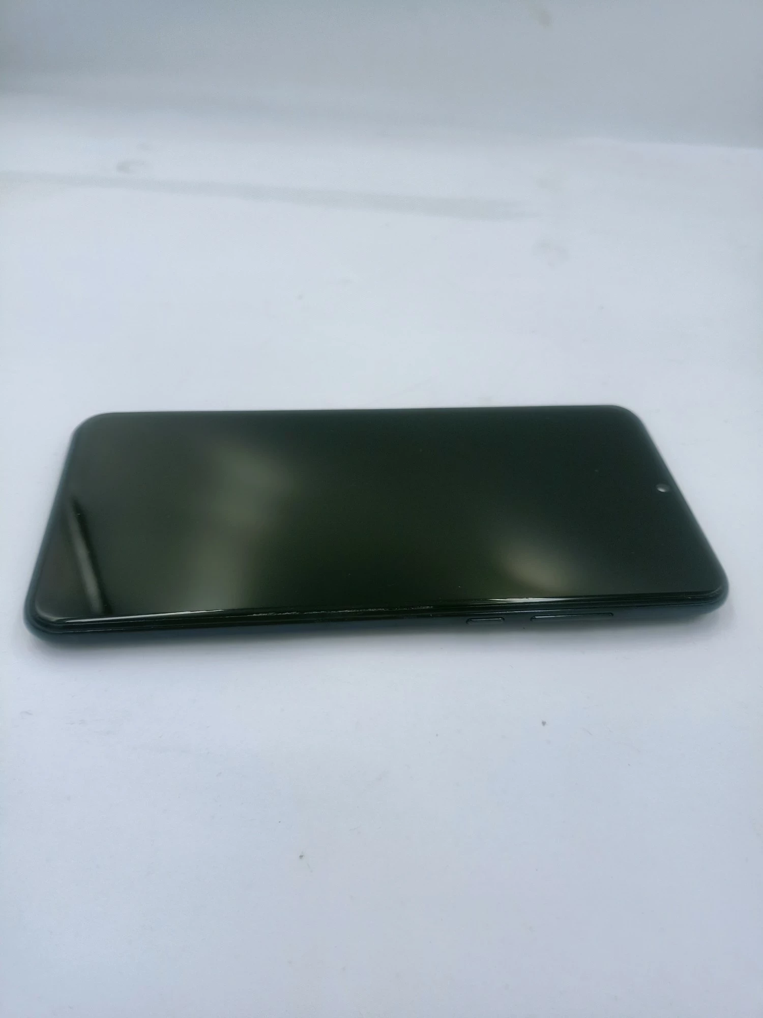 telefon-huawei-p30-lite-ean-gtin-0717577052669