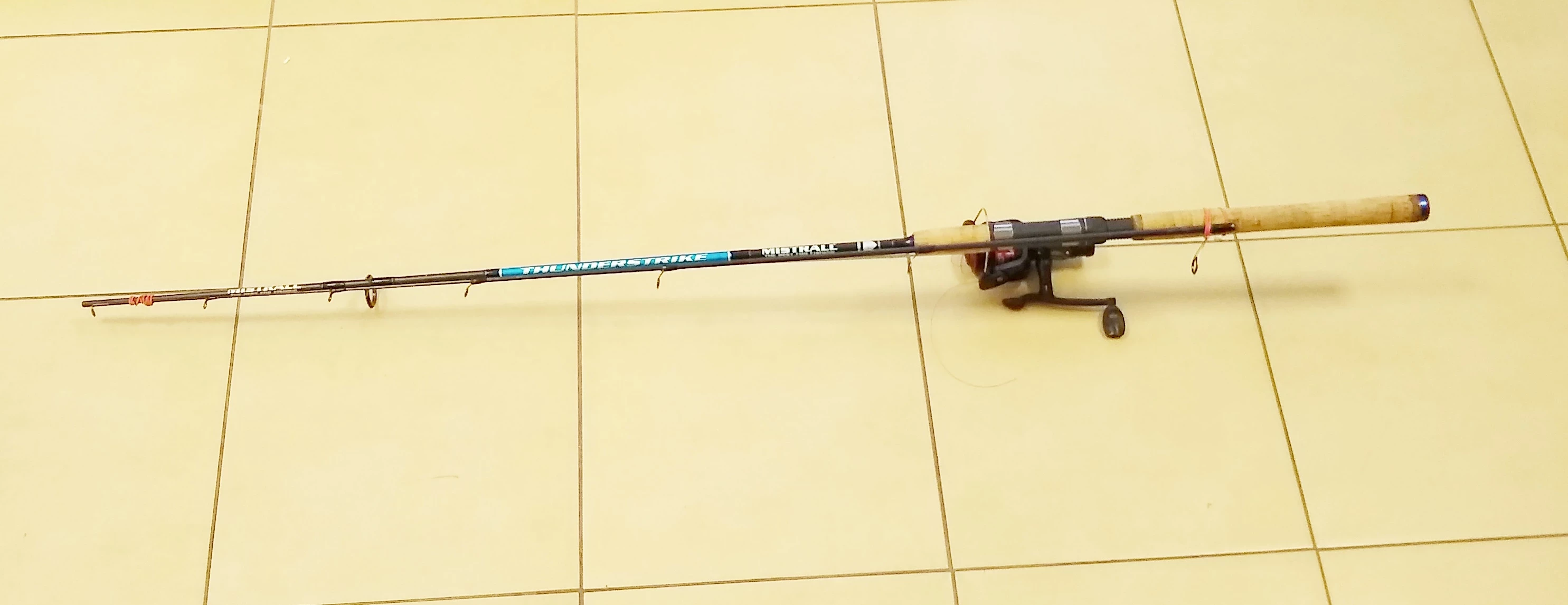 spinning-mistrall-tournament-spin-240m-10-30g-wolominska-2d-kobylka