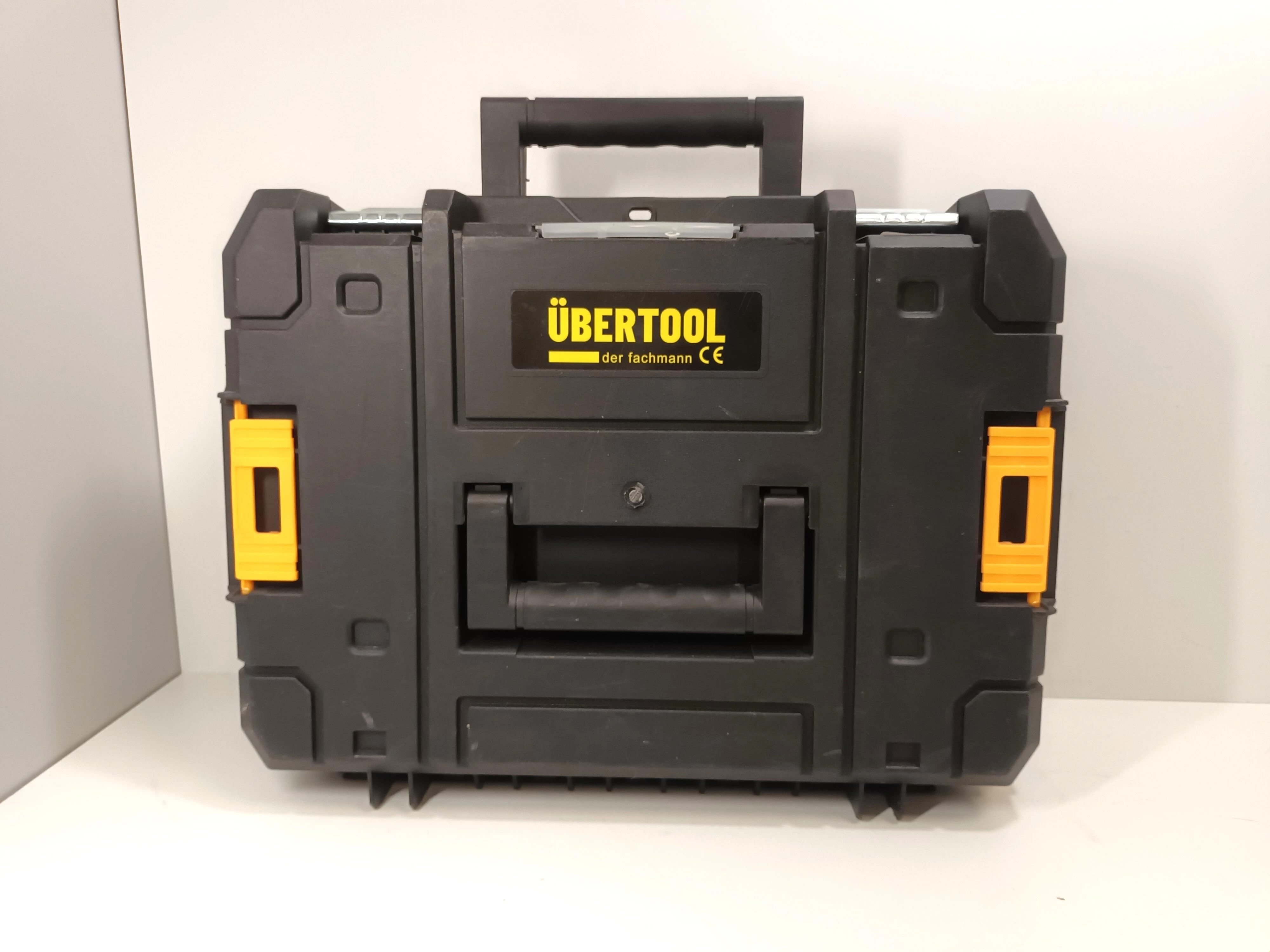 zestaw-narzedzi-ubertool-klucz-udarowy-wkretark-stan-uzywany