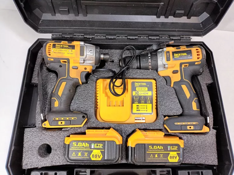 zestaw-narzedzi-ubertool-klucz-udarowy-wkretark-osiedle-centrum-d1-krakow