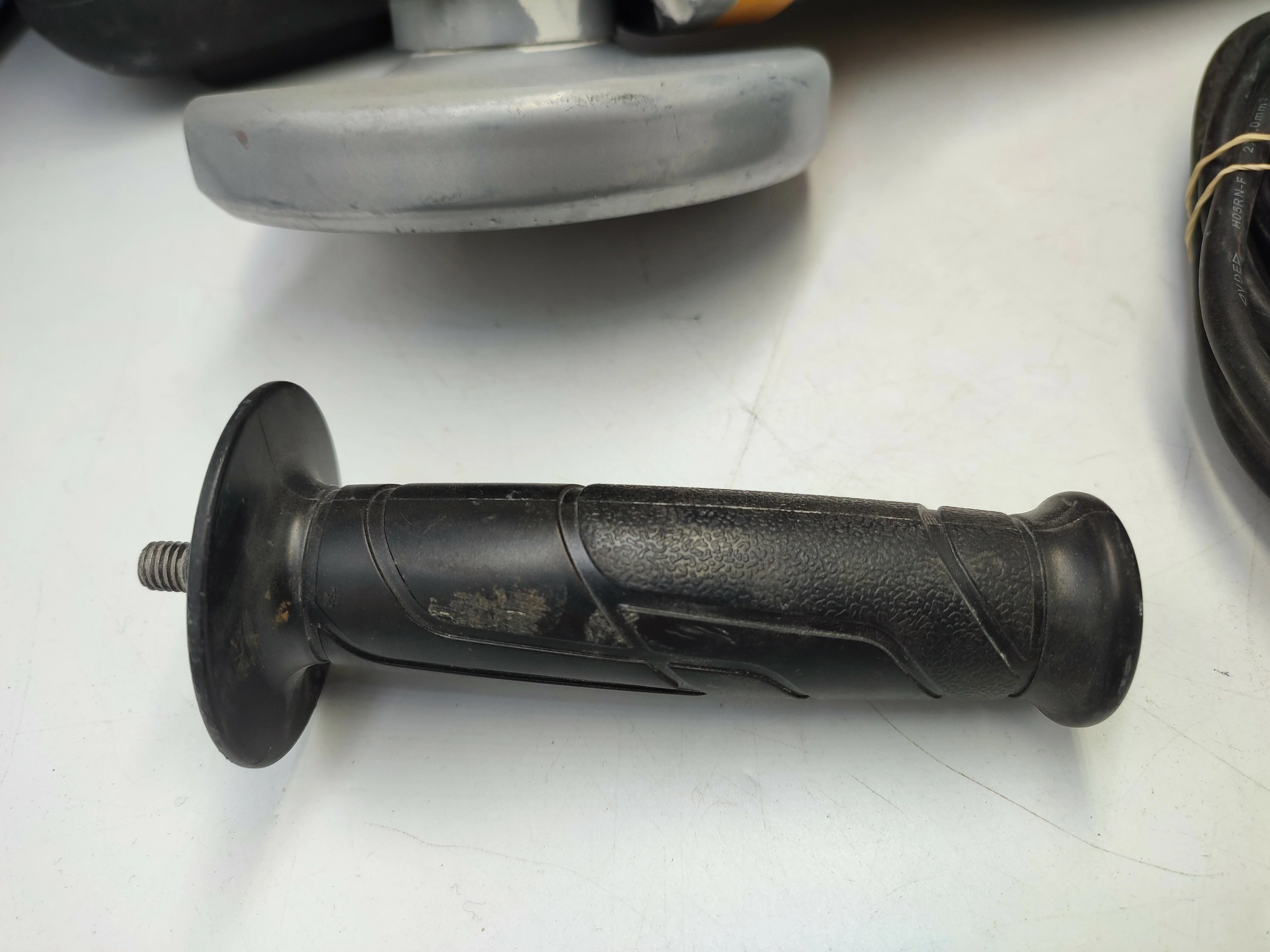 szlifierka-katowa-jcb-ag850-rodzaj-zasilania-sieciowa