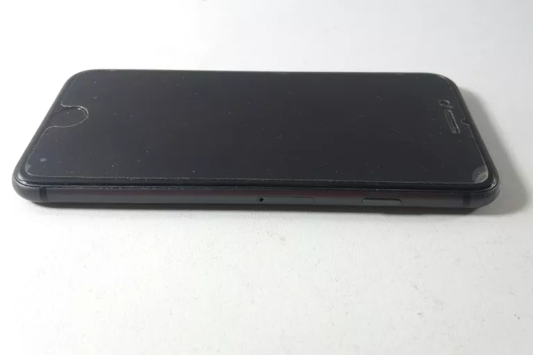 TELEFON IPHONE 8