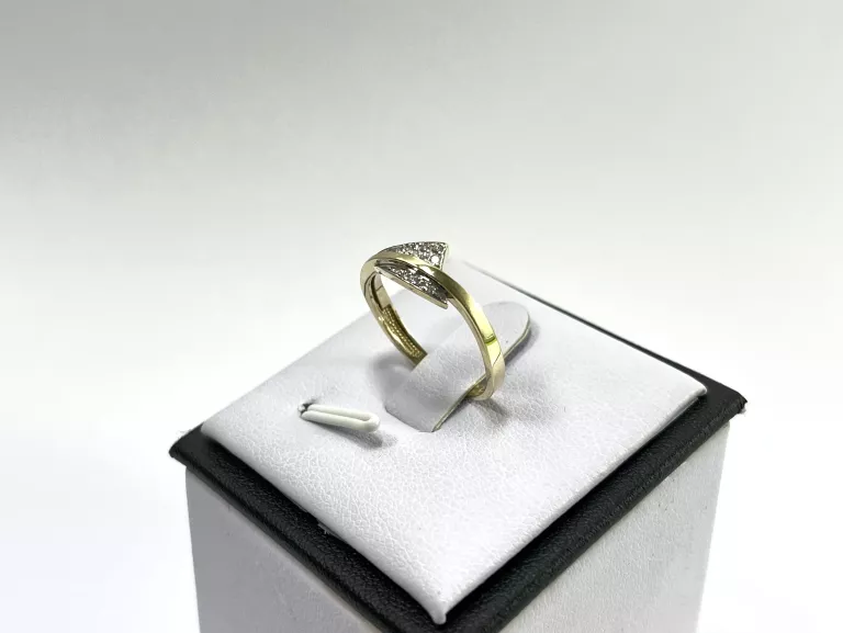 nienoszony-zloty-pierscionek-pr333-167g-r16-stan-11323-2