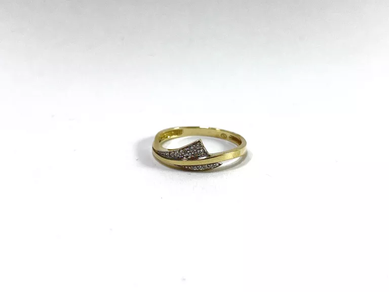 nienoszony-zloty-pierscionek-pr333-167g-r16-material-15835-2