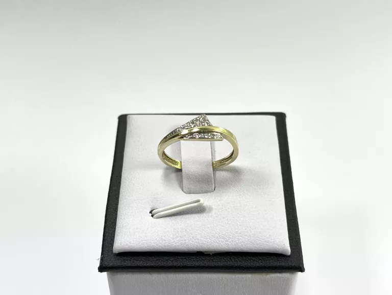 nienoszony-zloty-pierscionek-pr333-167g-r16-rodzaj-2205-2