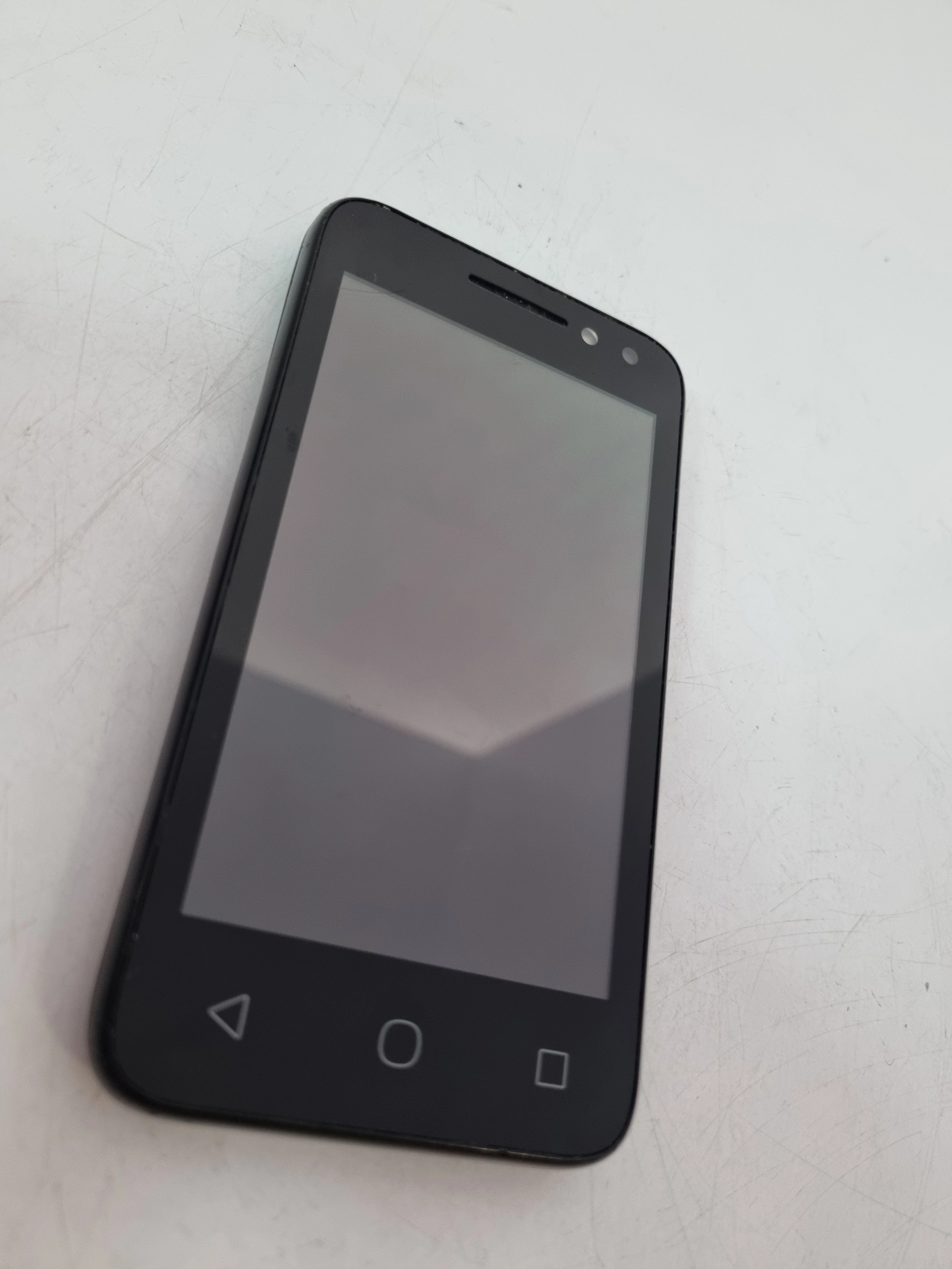 telefon-alcatel-pixi-4-przekatna-ekranu-4