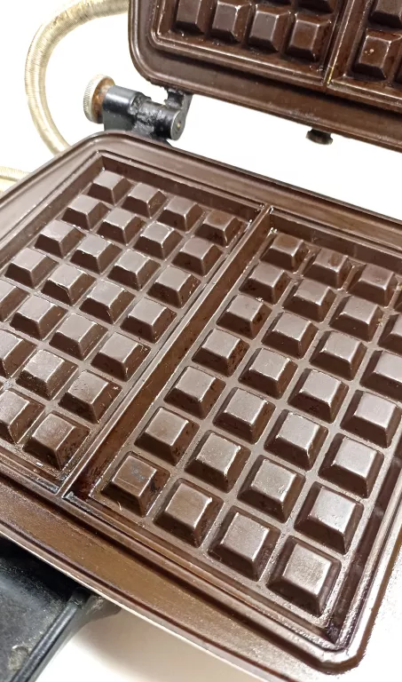 gofrownica-dezamet-typ-251-kolor-dominujacy-srebrnyszary