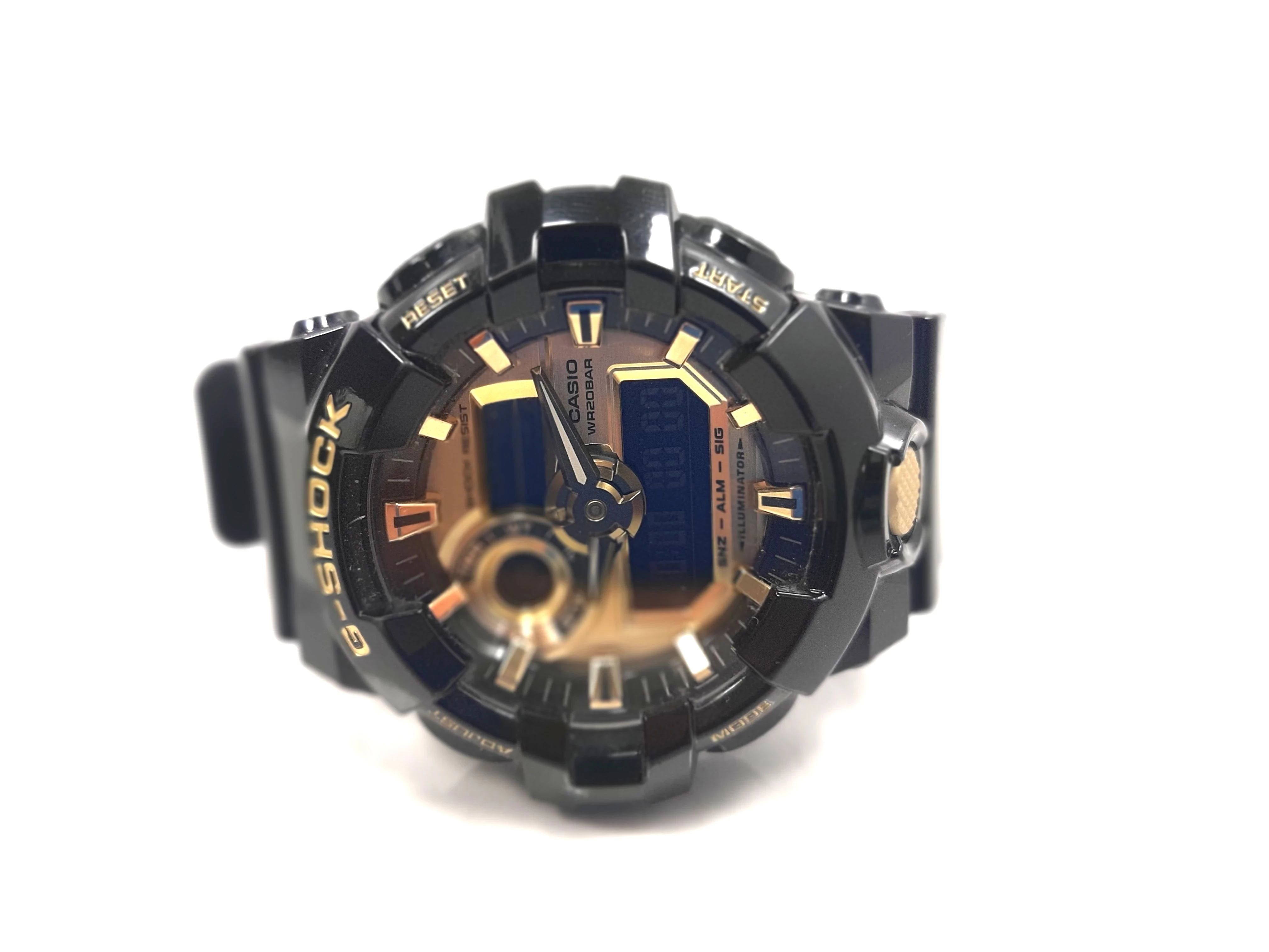 zegarek-casio-g-shock-ga-710gb-czarno-zloty-stan-uzywany