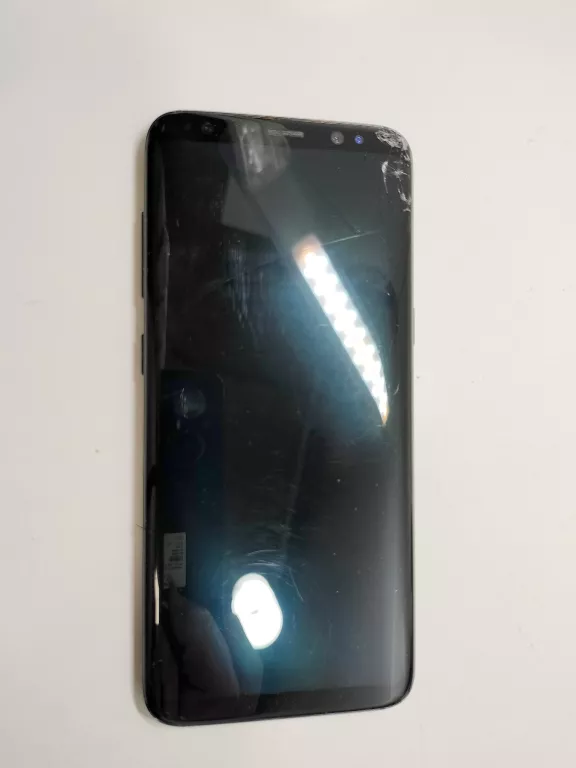 TELEFON SAMSUNG S8 4/64 GB OPIS