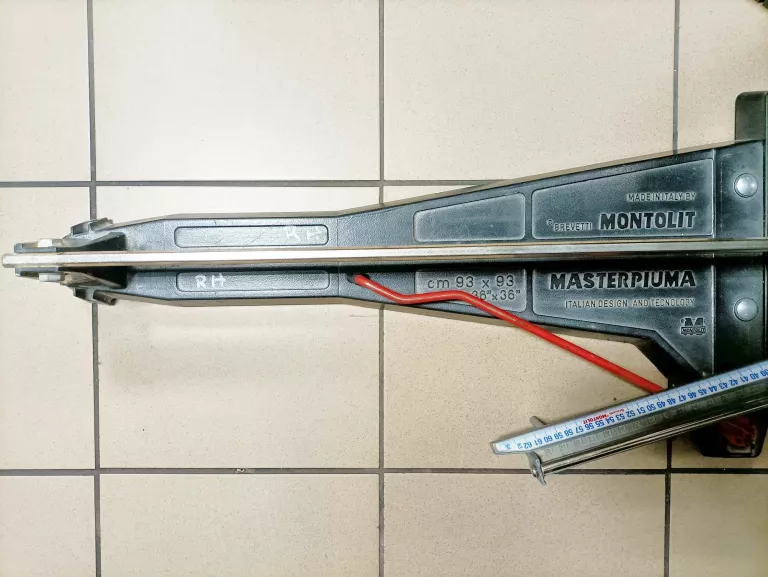 przecinarka-do-glazury-montolit-masterpiuma-marka-montolit