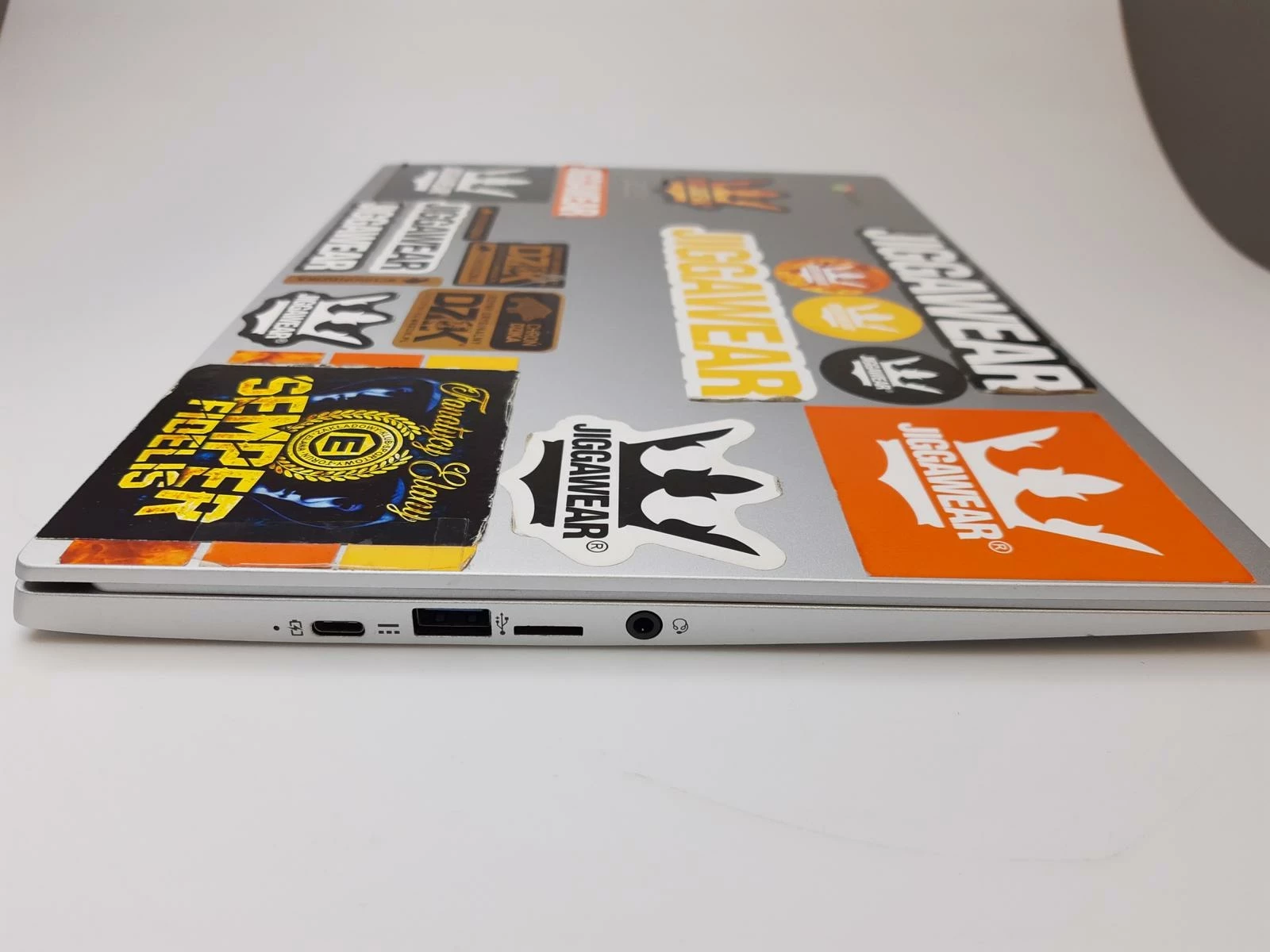 laptop-acer-chromebook-514-polecam-wielkosc-pamieci-ram-2-gb