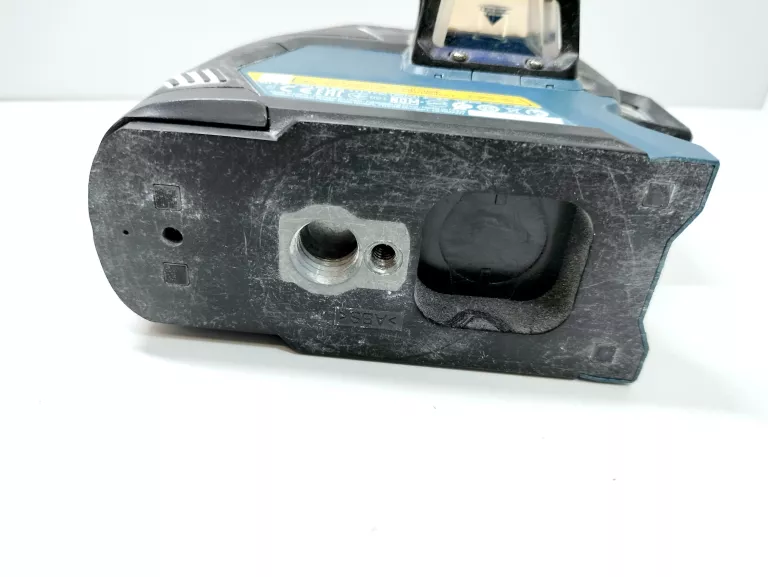 LASER KRZYŻOWY BOSCH GLL 3-80 W WALIZCE