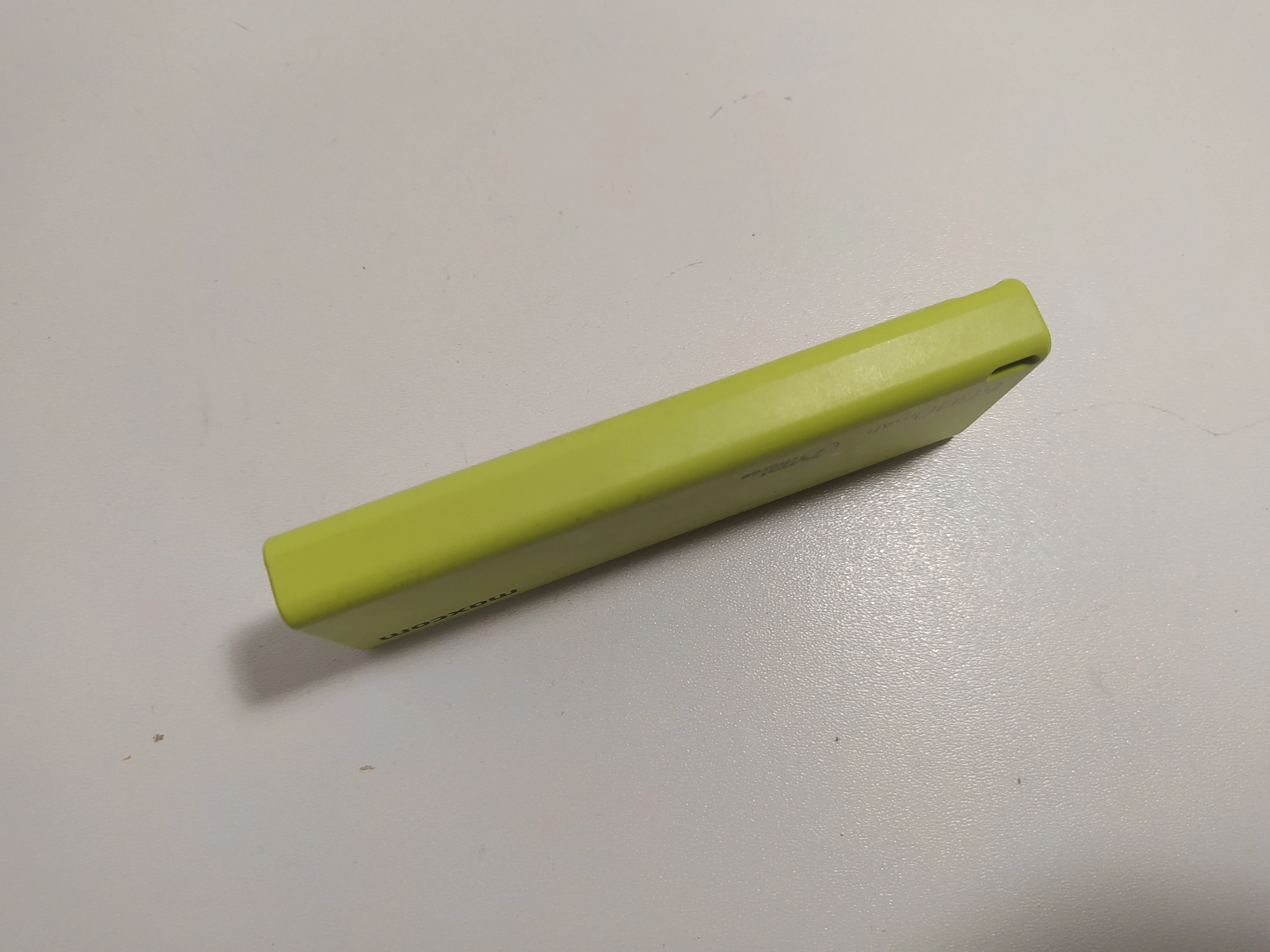 powerbank-maxcom-6000-mah-fast-charge-thin6000gr-typ-akumulatora-litowo-jonowy