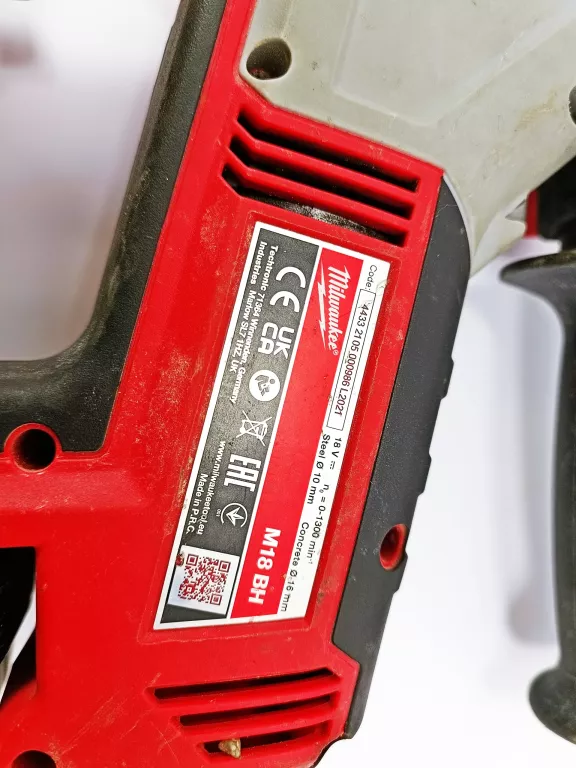 MŁOT MILWAUKEE M18 BH