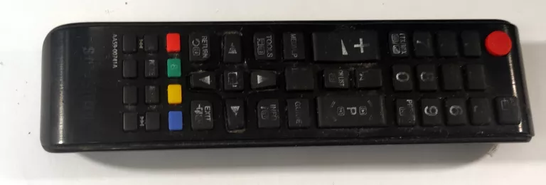 telewizor-samsung-ue32j5000aw-pilot-kod-producenta-8806086983068