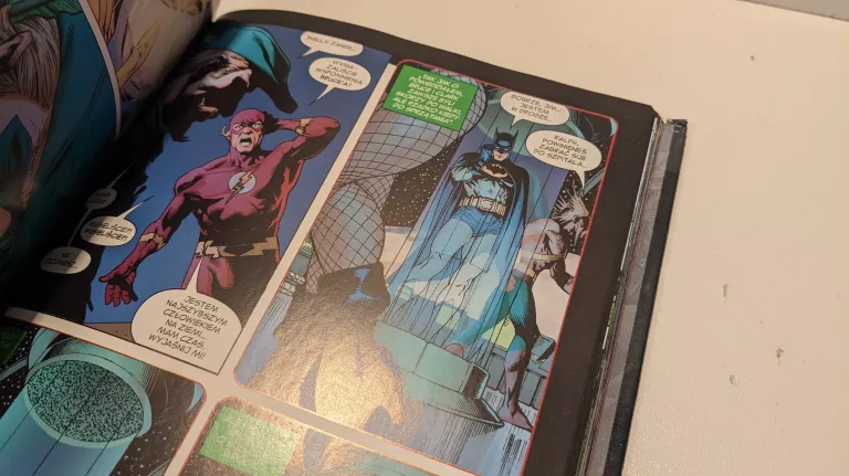 KOMIKS DC KRYZYS TOŻSAMOŚCI
