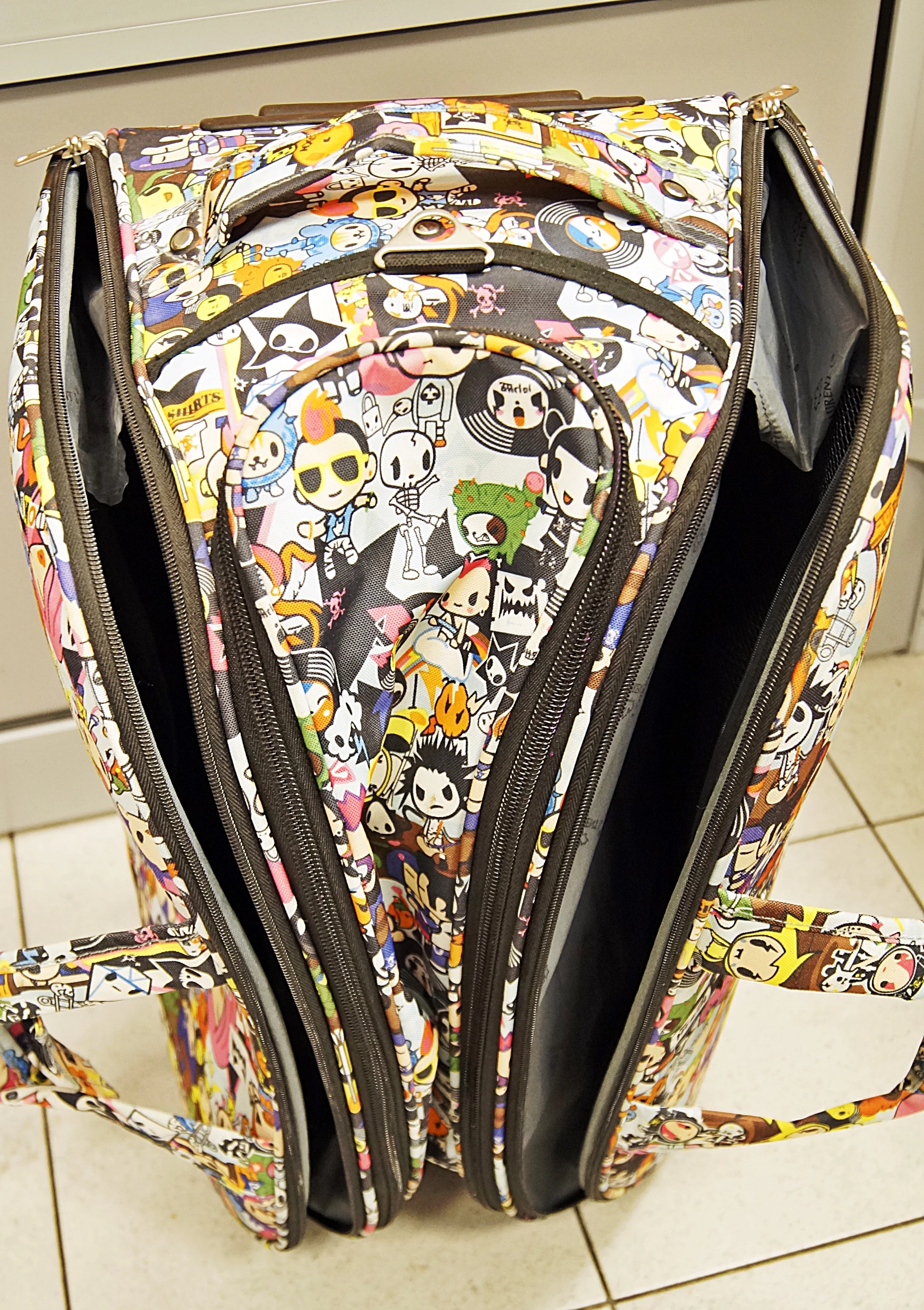 torba-podrozna-na-kolkach-laurent-l-marka-inna