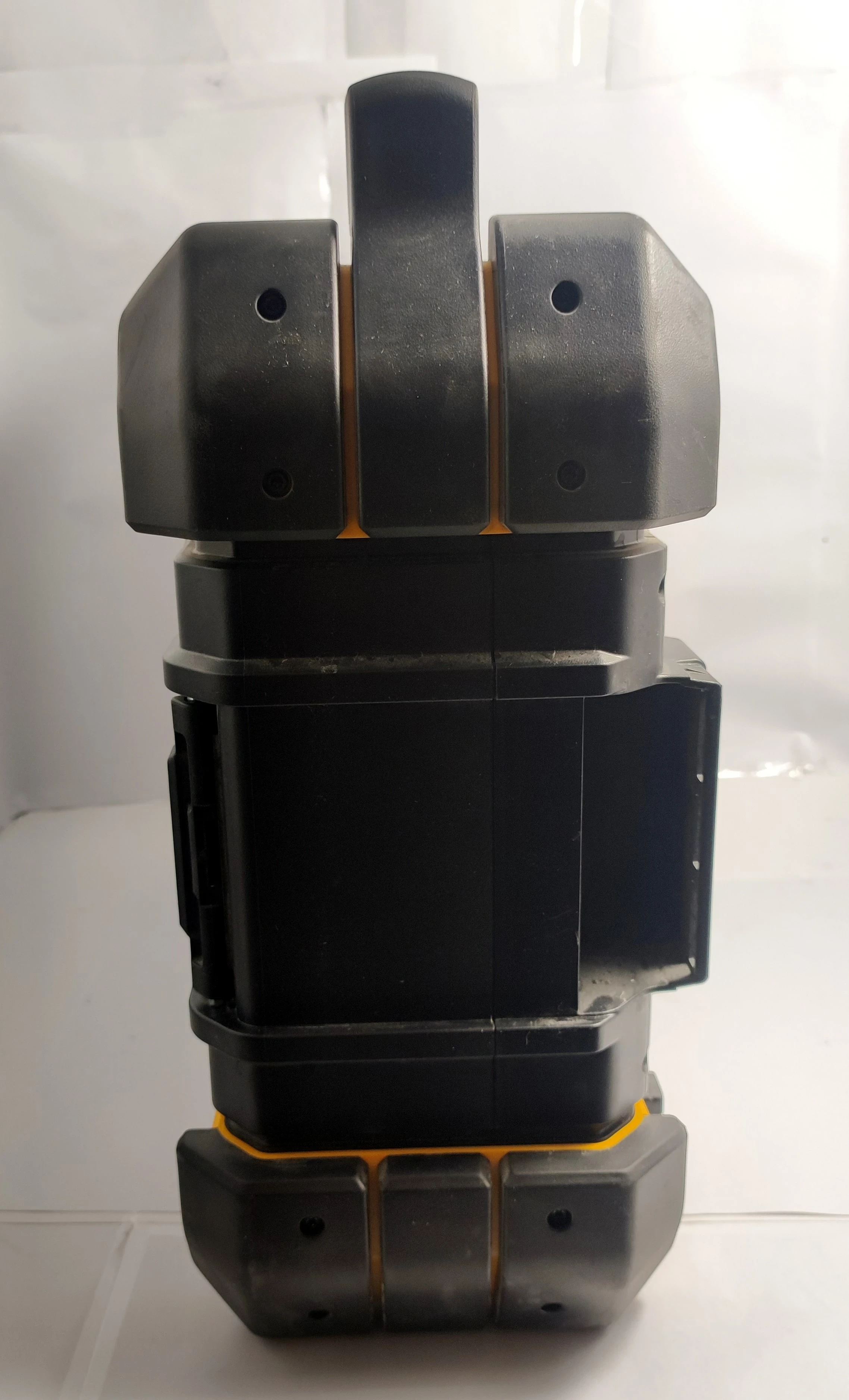 radio-budowlane-dewalt-dwst1-81078-qw-product-id-1610b0dc-a054-4ea8-974e-c15d0ff6c466