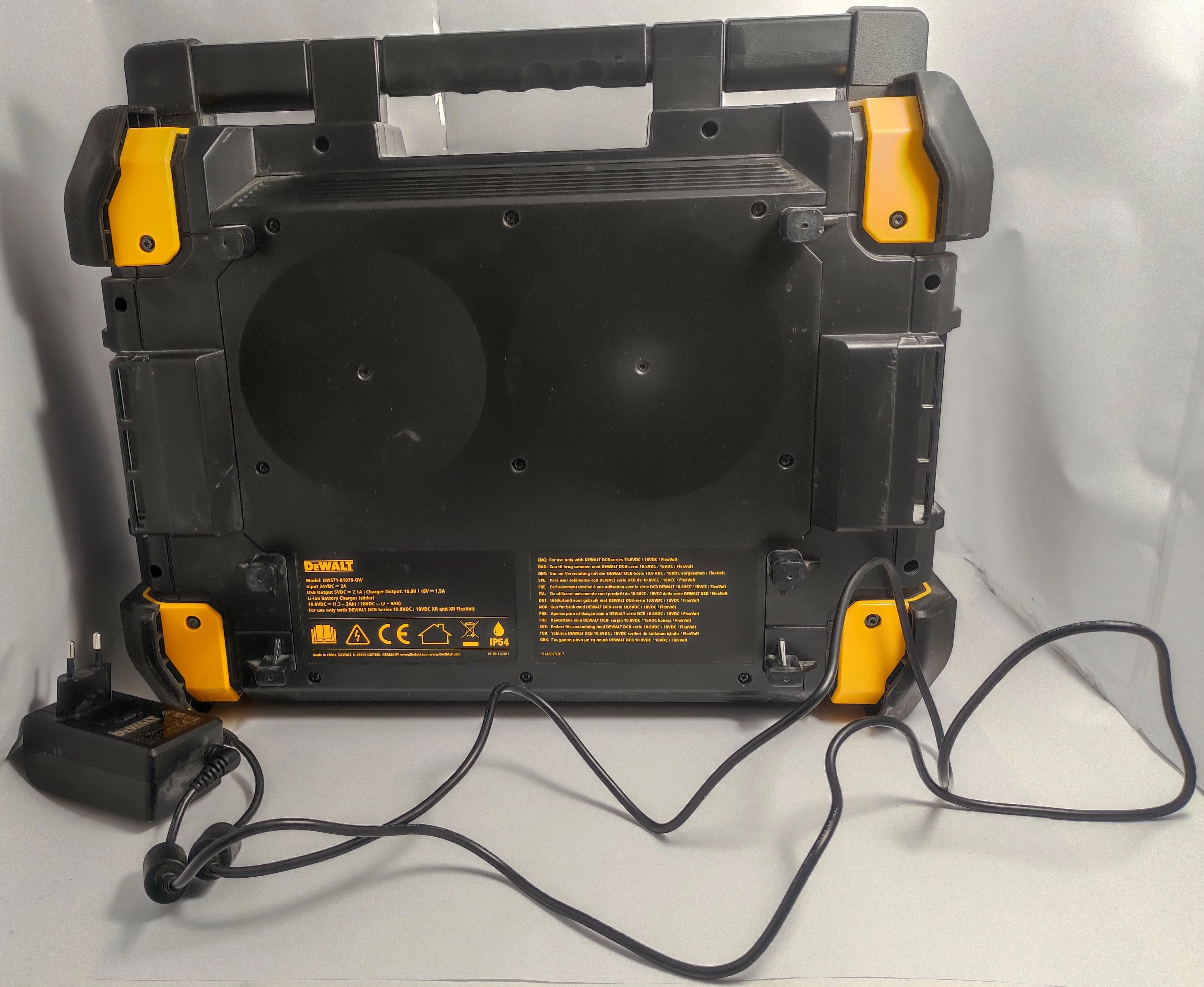 radio-budowlane-dewalt-dwst1-81078-qw-stan-uzywany