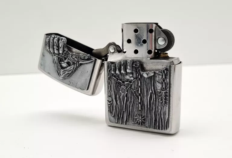 ZAPALNICZKA BENZYNOWA ZIPPO ŚMIERĆ/GAME OVER