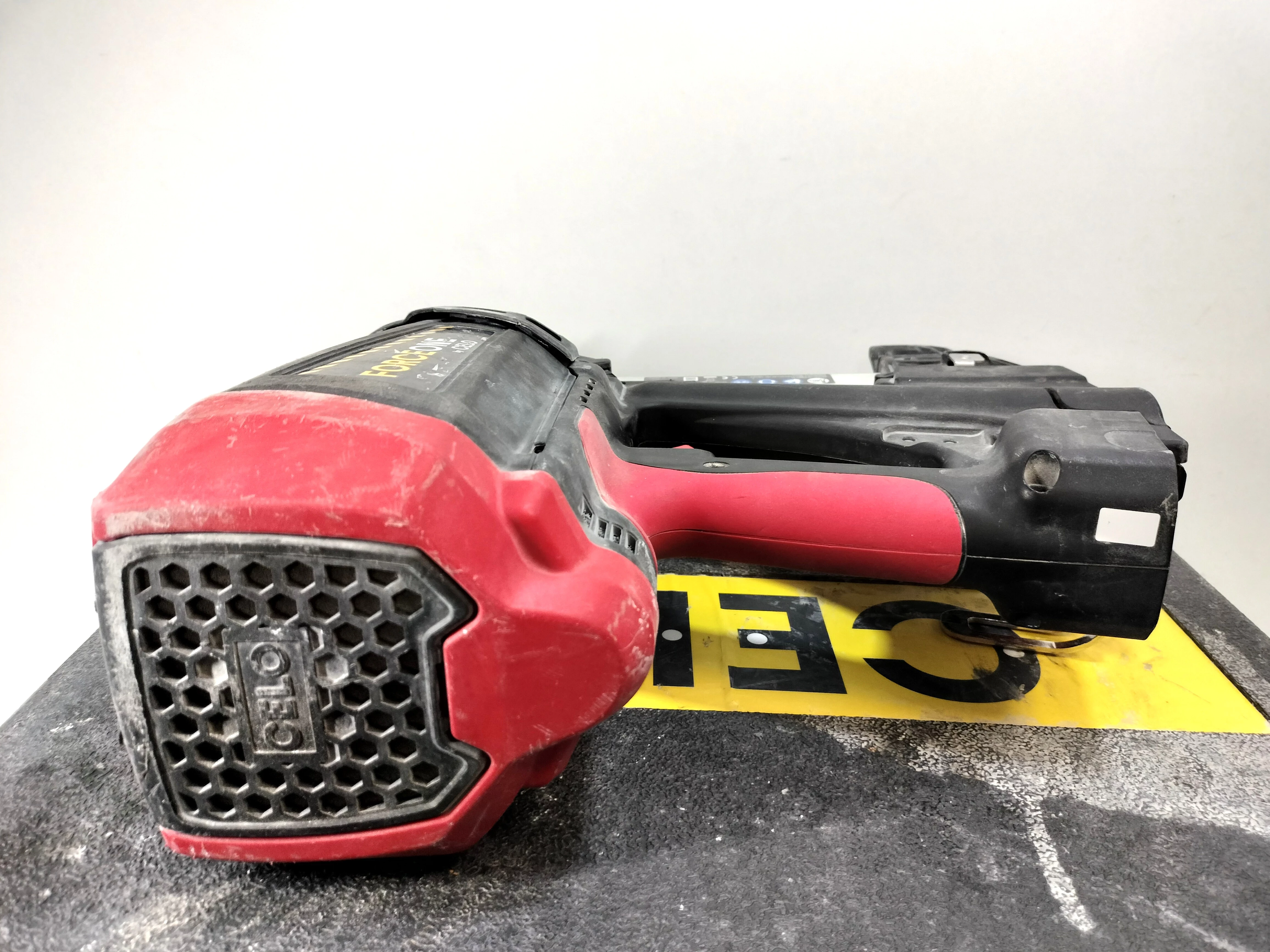 gwozdziarka-osadzak-gazowy-celo-force-one-d-kod-producenta-fone20