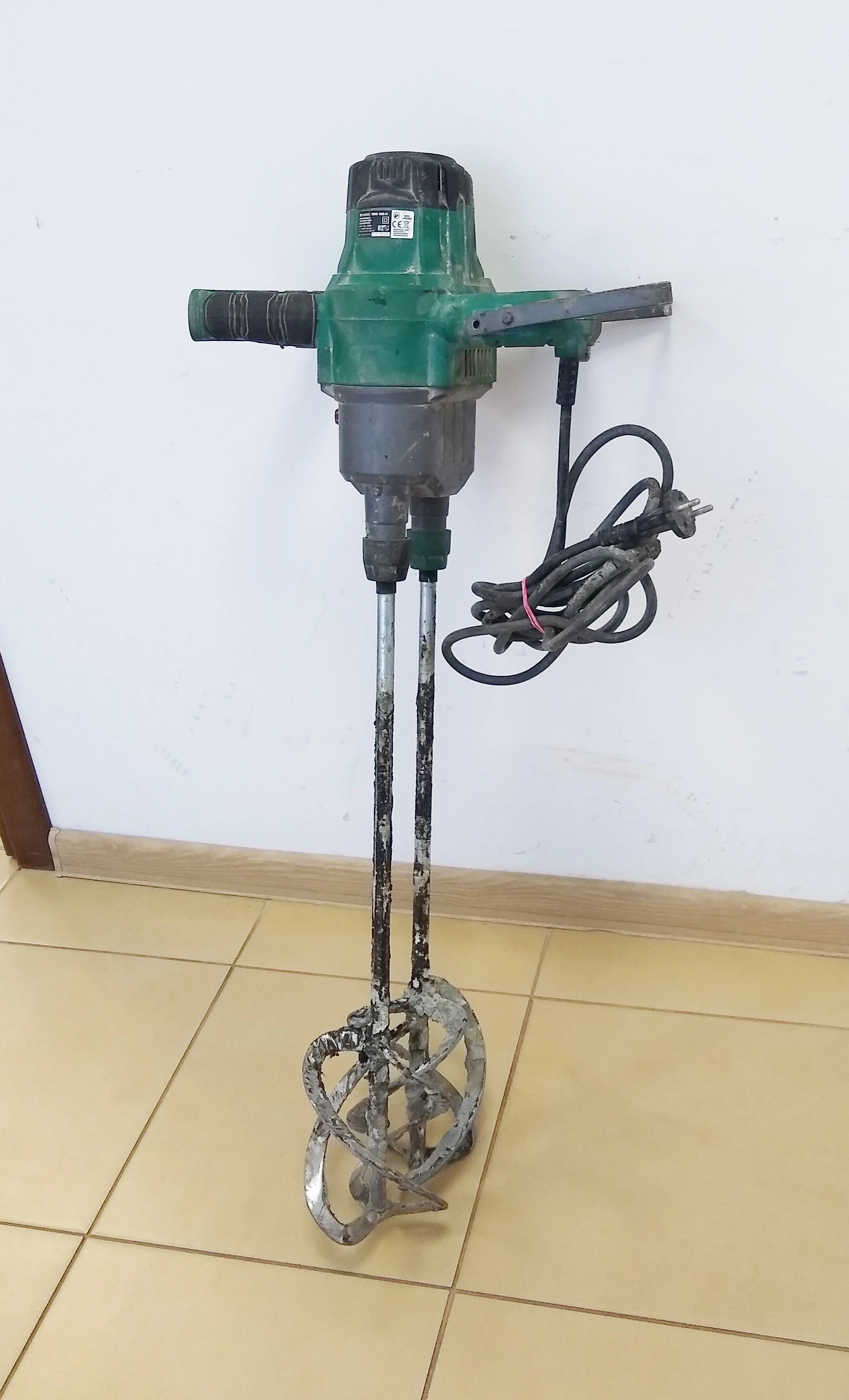 mieszadlo-mieszalnik-parkside-pdrw-1800a1-maksymalna-srednica-mieszadla-125