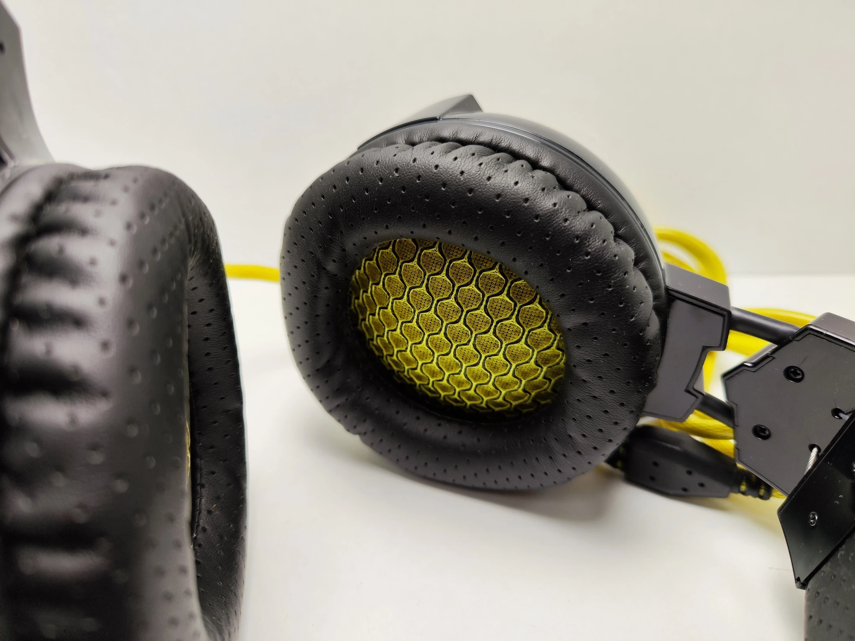 sluchawki-ibox-x9-gaming-kolor-zolty