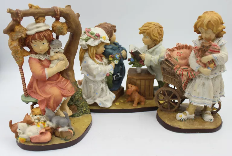 9 FIGUREK PORCELANOWYCH LISI MARTIN BY DOLFI