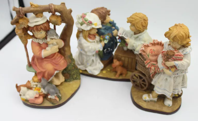9 FIGUREK PORCELANOWYCH LISI MARTIN BY DOLFI