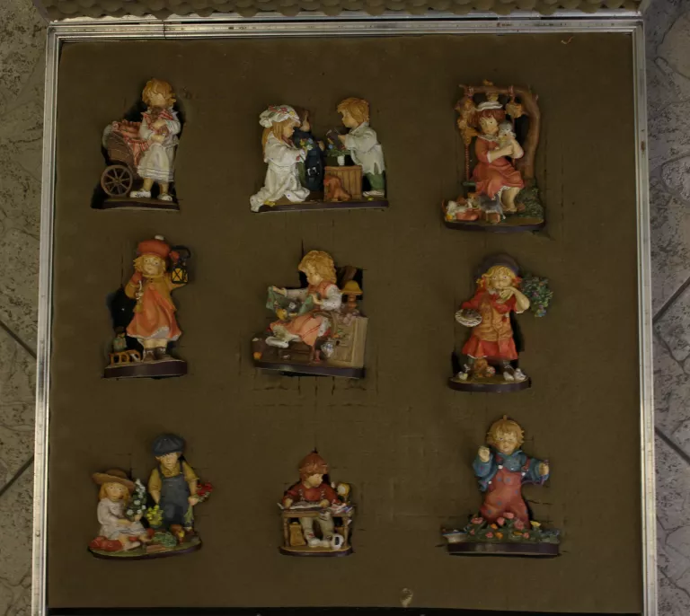 9 FIGUREK PORCELANOWYCH LISI MARTIN BY DOLFI