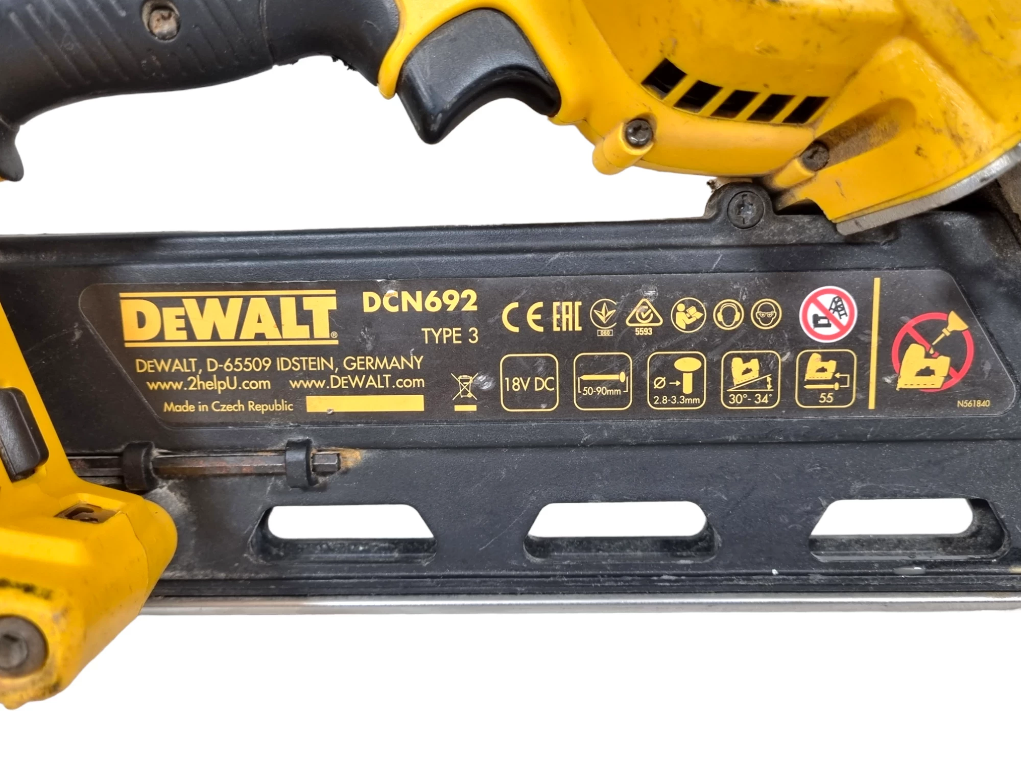 dewalt-gwozdziarka-dcn692-5ah-18v-akumulatorowa-zasilanie-akumulatorowe