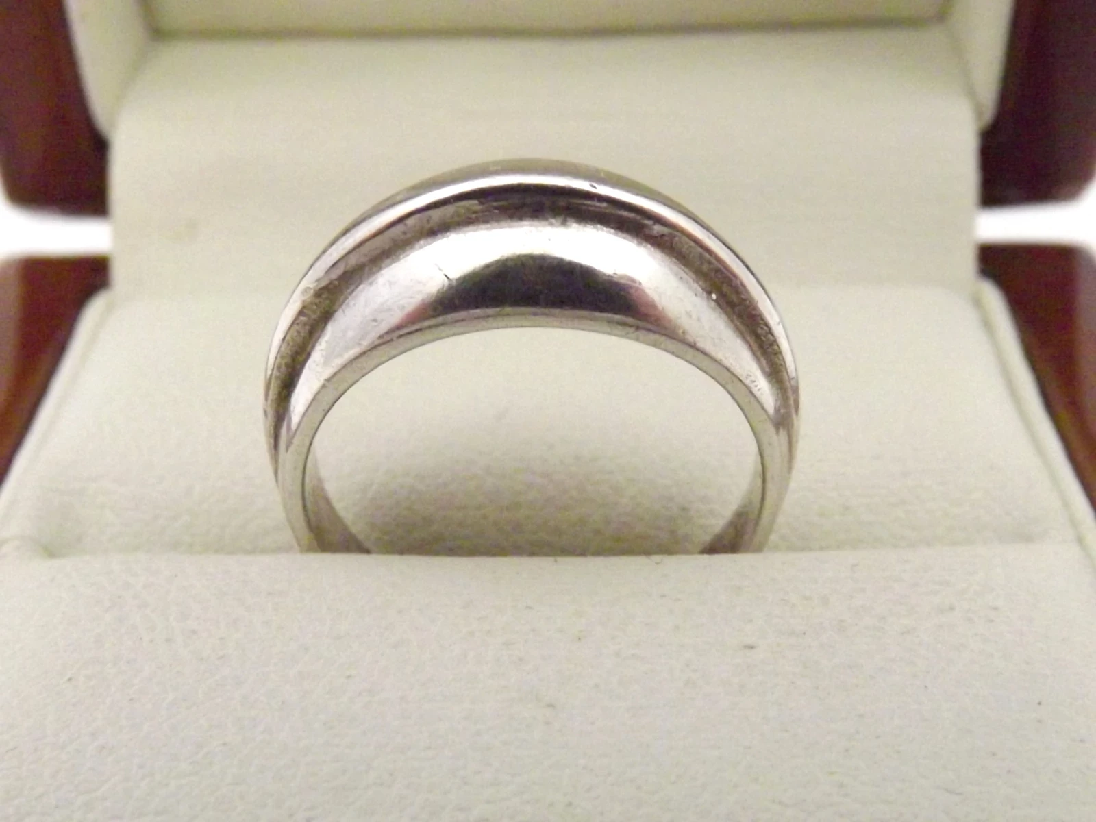 niespotykany-srebrny-pierscionek-399g-925-r13-stan-11323-2