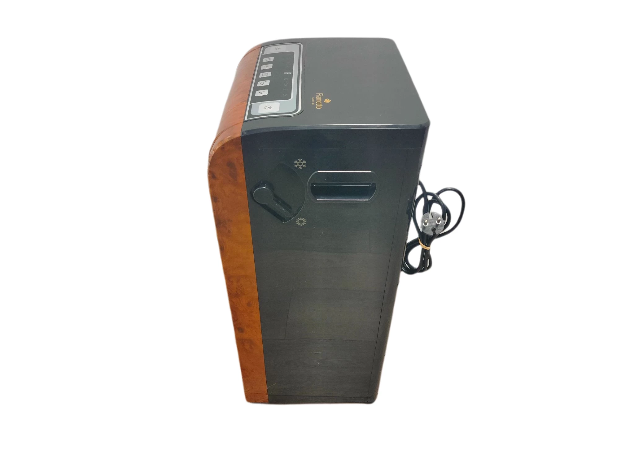 fiamottowel-max-kominekklimatyzatorjonizator-klasa-energetyczna-chlodzenie-a