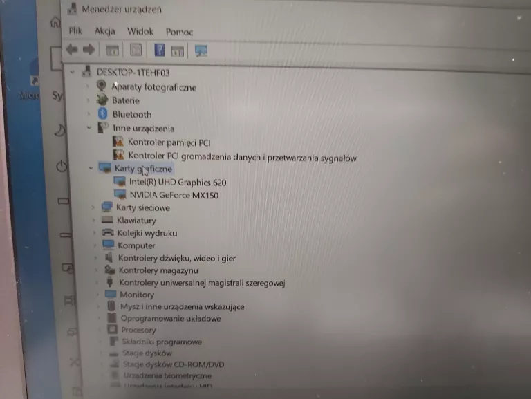 LAPTOP LENOVO IDEAPAD 520-15IKB I5/8GB/256GB SSD!