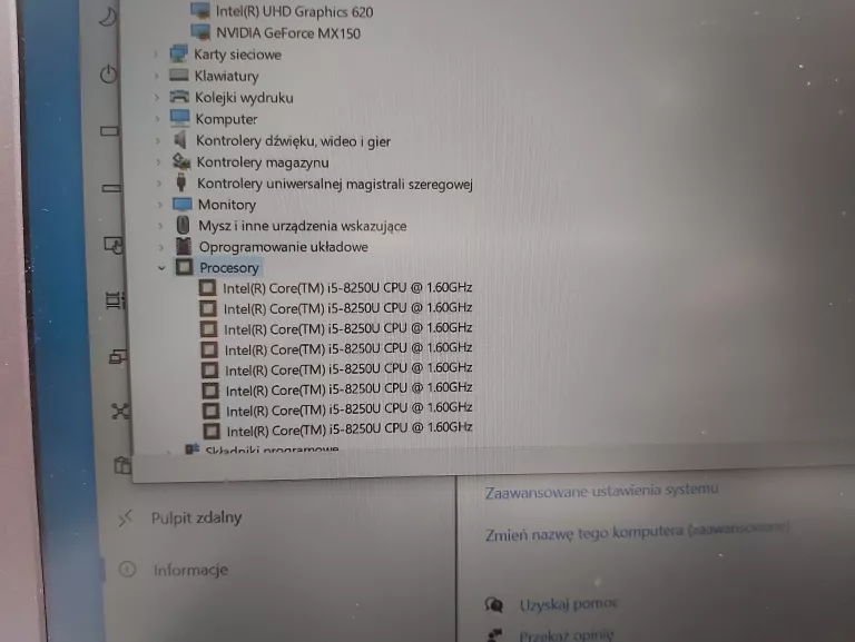LAPTOP LENOVO IDEAPAD 520-15IKB I5/8GB/256GB SSD!