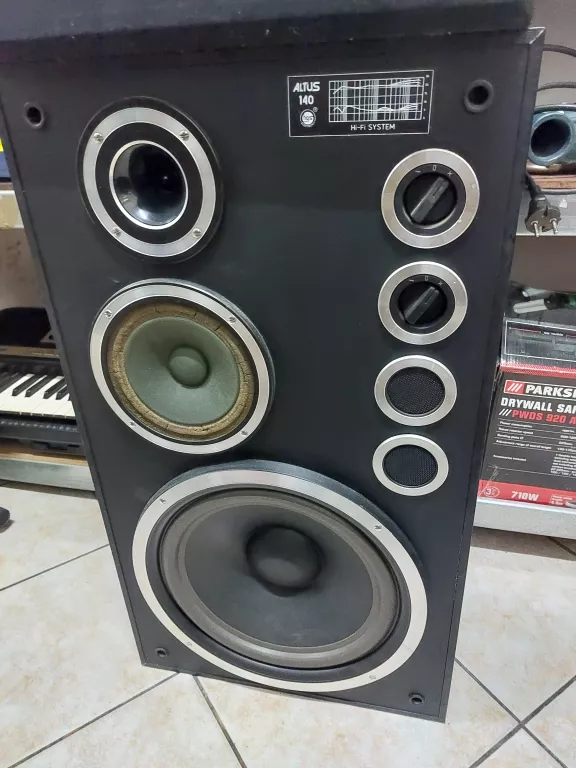 kolumny-altus-140-stan-uzywany