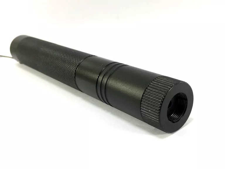 laser-wskaznik-laserowy-zielony-yl-laser-303-stan-uzywany