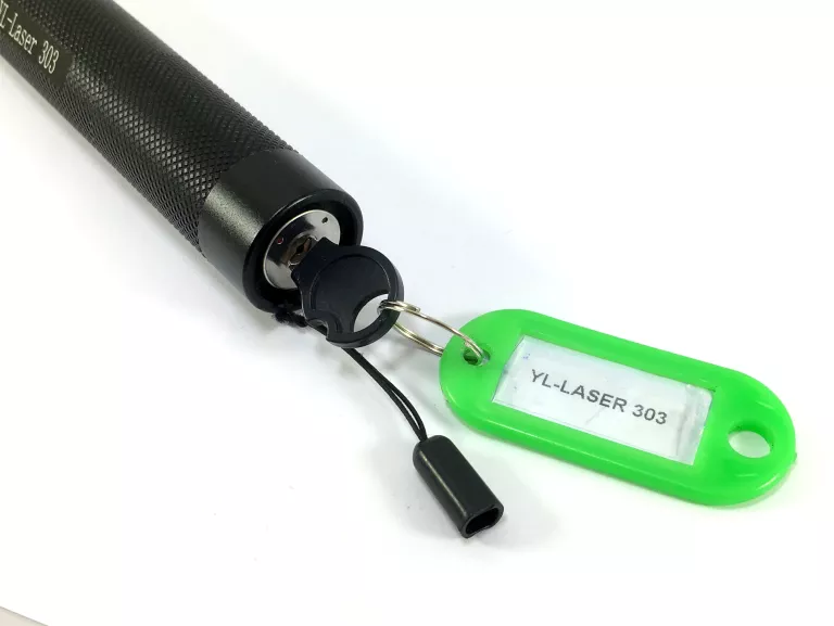 laser-wskaznik-laserowy-zielony-yl-laser-303-model-yl-laser-303