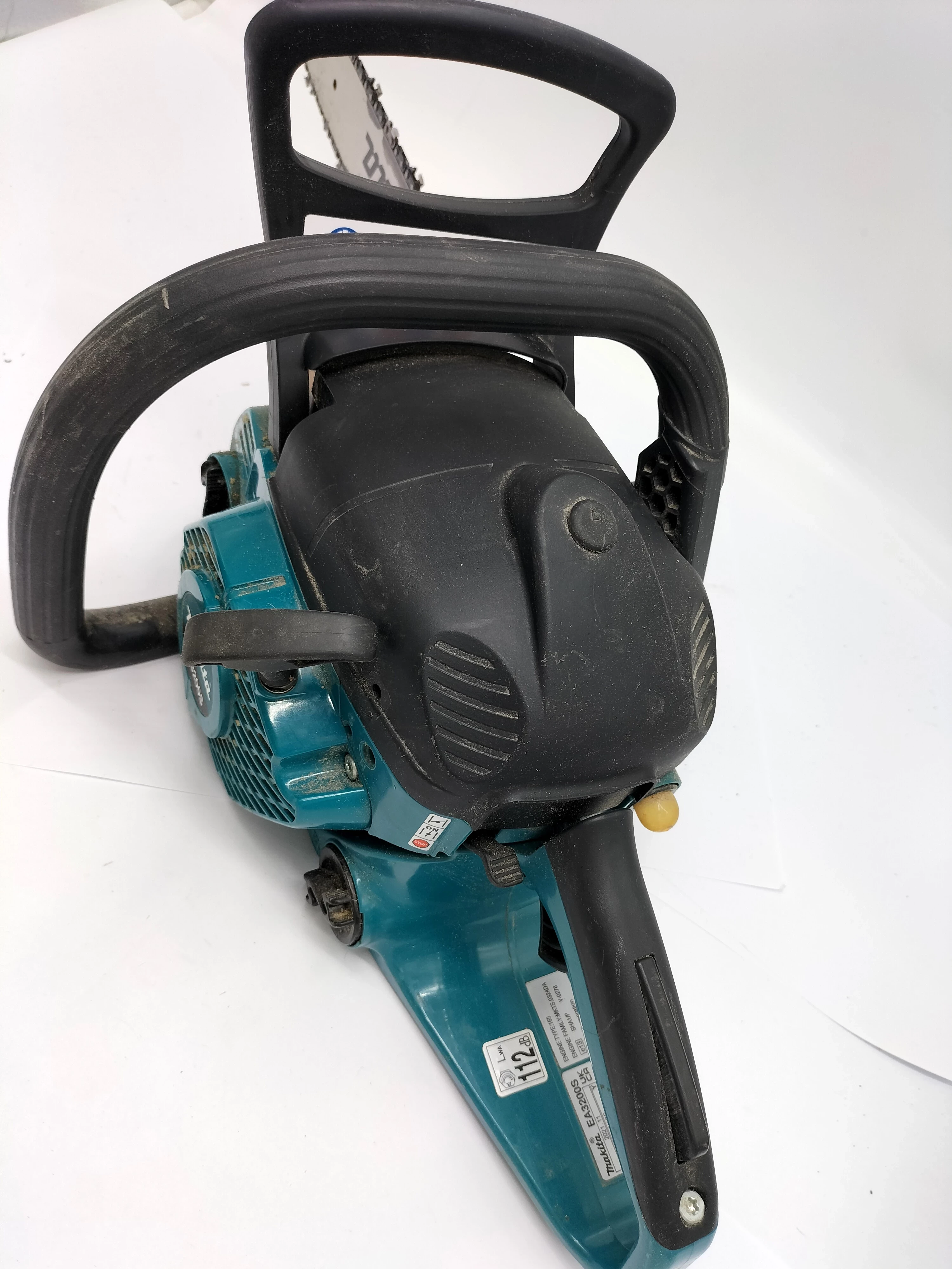 pila-spalinowa-makita-ea3200s-ean-gtin-088381615259