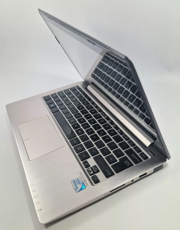 LAPTOP ASUS X 202 EP +ŁAD
