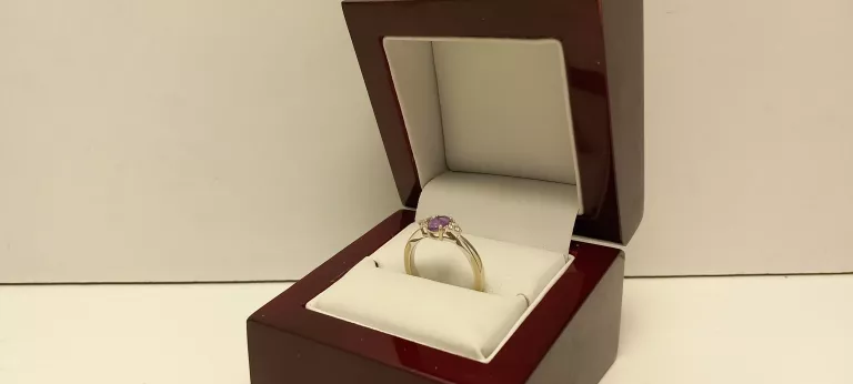 ZŁOTY PIERŚCIONEK 585