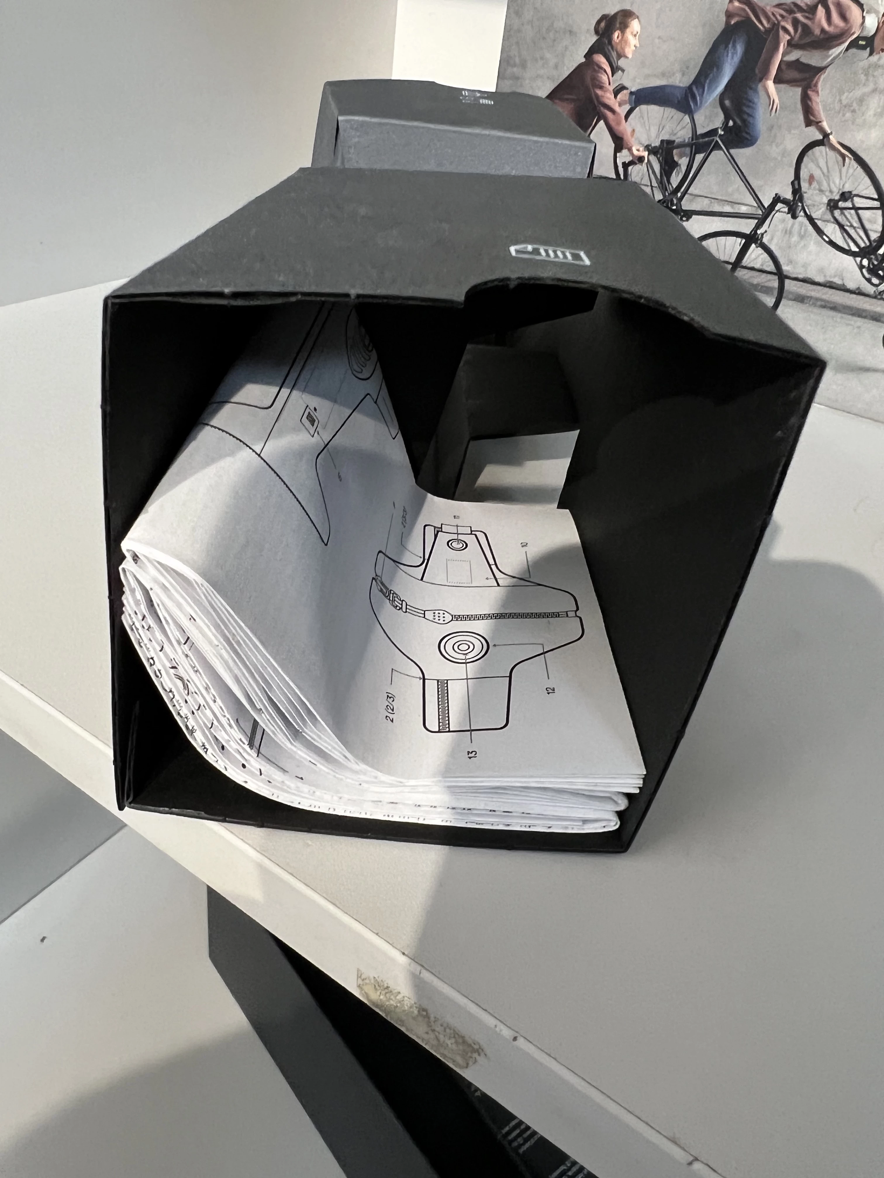 hovding-kask-airbag-3-dla-doroslych-52-59-cm-kolor-czarny